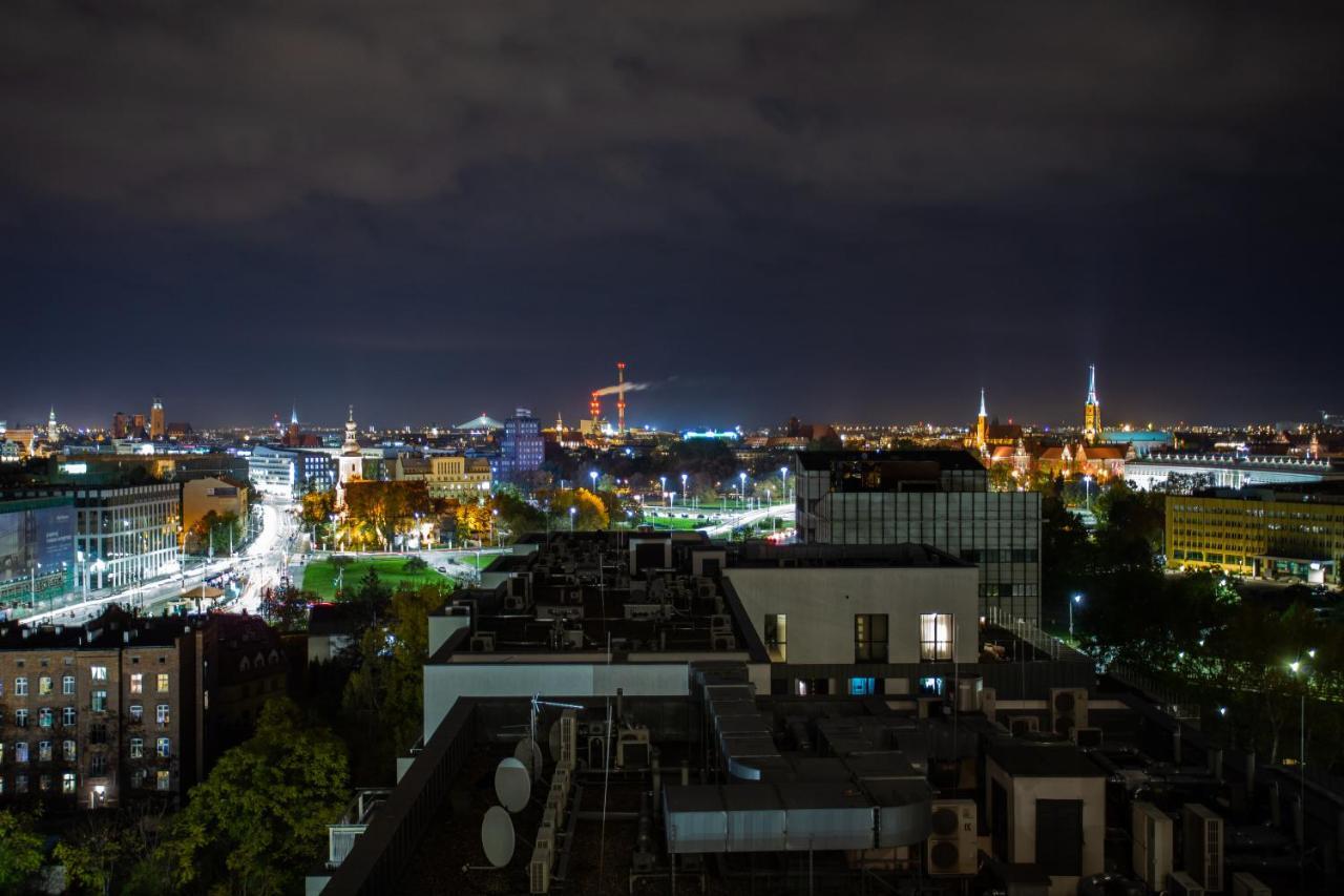 Glamour Apartment City View Вроцлав Екстериор снимка